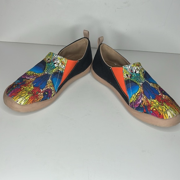 UIN No Body Slip On Shoes - Picture 4 of 14